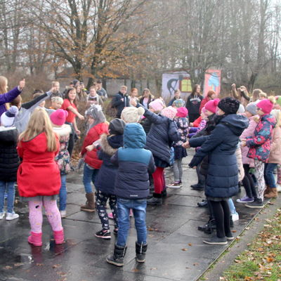 Im Rahmen des Bewegungsprogrammes der Schule finden t&auml;glich Bewegungsspiele statt.