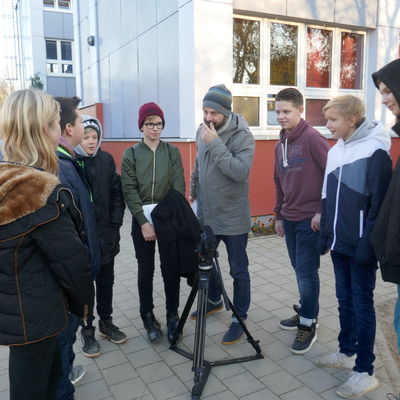 Einige Sch&uuml;ler der 7. Klasse drehten mehrere kleine Filme unterst&uuml;tzt durch ein professionelles Filmteam.